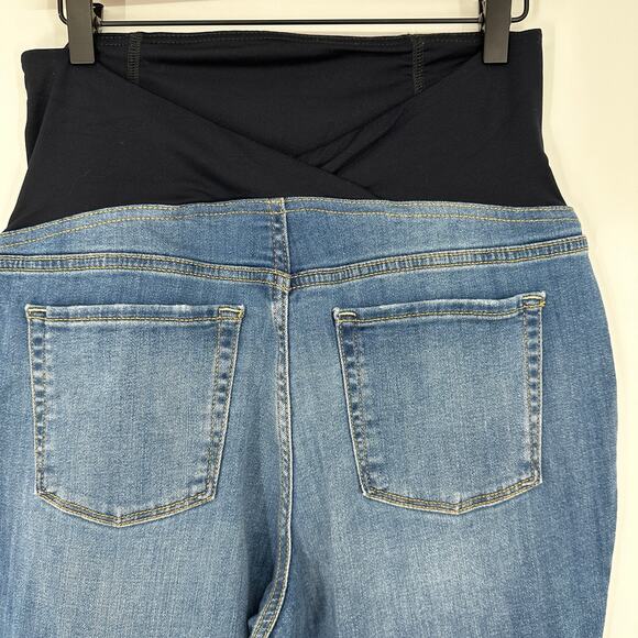 Ingrid and Isabel Straight Crop Distressed Over The Belly Maternity Jeans 10 - Picture 7 of 9